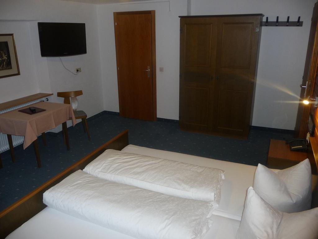 Hotel Valisera Galtür Quarto foto